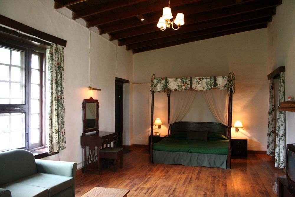 West View Hotel Ranikhet Luaran gambar