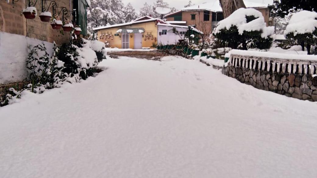 West View Hotel Ranikhet Luaran gambar