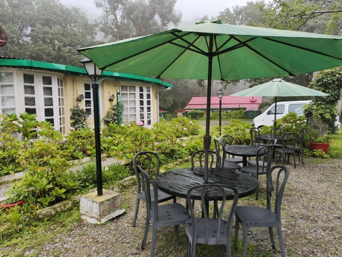 West View Hotel Ranikhet Luaran gambar